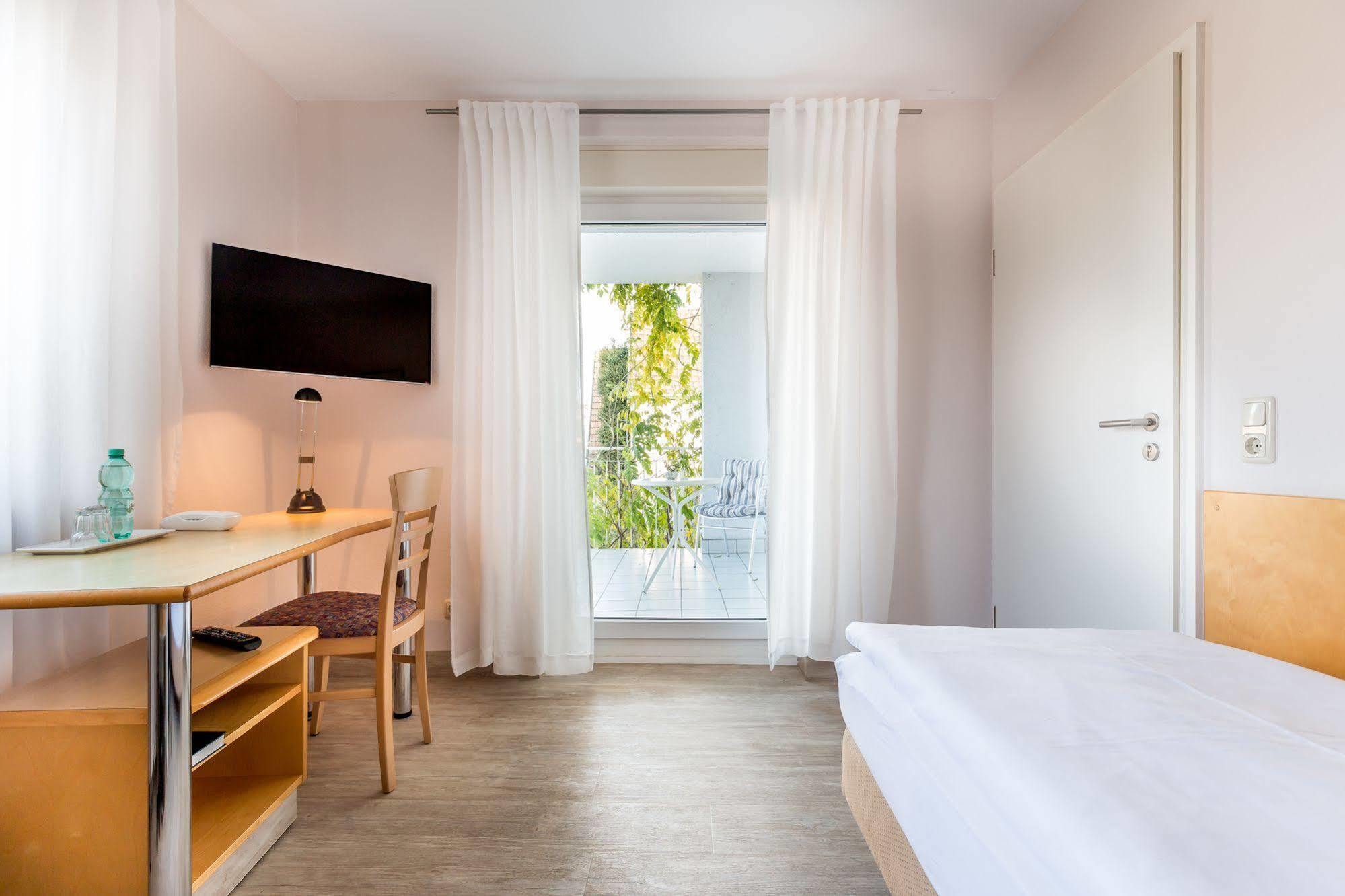 Hotel Am Rokokogarten Veitshöchheim Extérieur photo