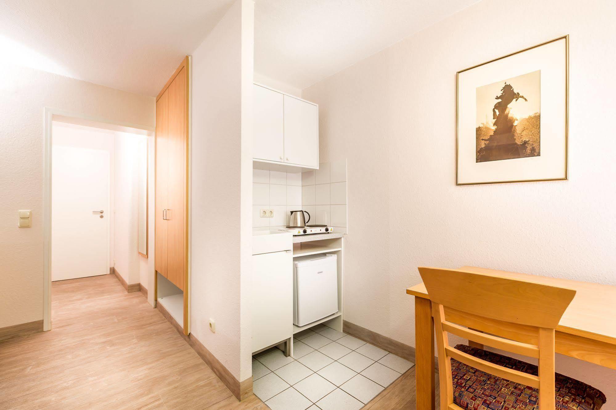 Hotel Am Rokokogarten Veitshöchheim Extérieur photo